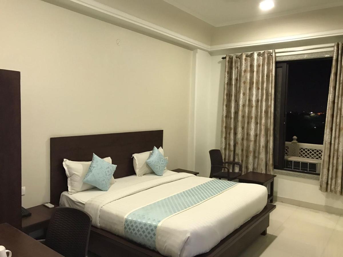 Jeenmount Heritage Boutique Hotel Jaipur Bagian luar foto